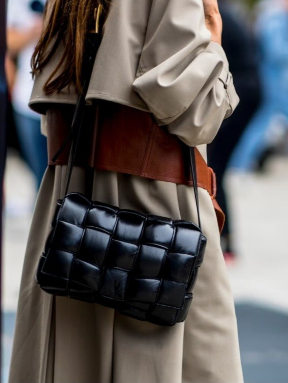 Sondra Roberts woven crossbody bags